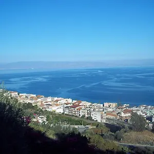 Appartamento La, SantʼAlessio Siculo